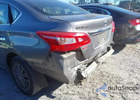 2016 Nissan Sentra Fe+ S/S/Sl/Sr/Sv z USA, uszkodzony, nr VIN 3N1AB7AP2GL647597